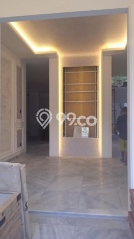 For Sale! Premium House LT 600m2 Desain Modern di Gatot Subroto For Sale! Premium House LT 600m2 Desain Modern di Gatot Subroto