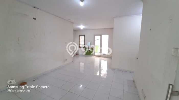 MURAH, 2 LANTAI, TERIMA RAPI DAN SIAP HUNI, SEVILLA BSD MURAH, 2 LANTAI, TERIMA RAPI DAN SIAP HUNI, SEVILLA BSD