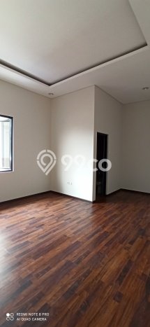 RUMAH BARU DENGAN KOLAM RENANG, SIAP HUNI, BSD, RUMAH BARU DENGAN KOLAM RENANG, SIAP HUNI, BSD,
