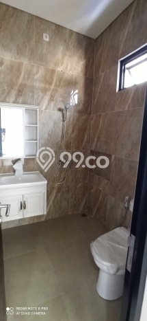 RUMAH BARU DENGAN KOLAM RENANG, SIAP HUNI, BSD, RUMAH BARU DENGAN KOLAM RENANG, SIAP HUNI, BSD,