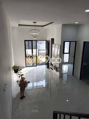 RUMAH 2 LANTAI, BAGUS, BARU, NUSALOKA BSD RUMAH 2 LANTAI, BAGUS, BARU, NUSALOKA BSD
