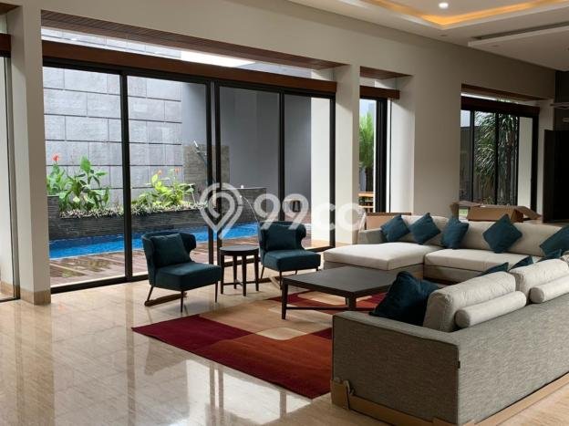 Rumah Elit Modern Siap Huni di BSD City Tangerang Rumah Elit Modern Siap Huni di BSD City Tangerang