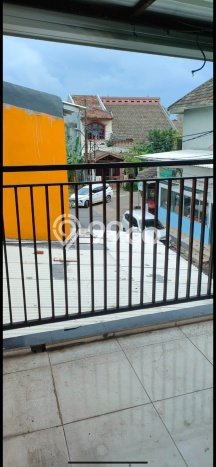 TURUN HARGA, TERMURAH, 2 LANTAI, ATAP BAJA RINGAN, SIAP HUNI BSD TURUN HARGA, TERMURAH, 2 LANTAI, ATAP BAJA RINGAN, SIAP HUNI BSD