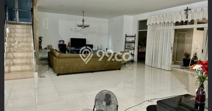 Rumah Mewah LB 475m2 Siap Pakai Desain Elegan di Pluit, Jakarta Utara Rumah Mewah LB 475m2 Siap Pakai Desain Elegan di Pluit, Jakarta Utara