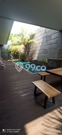 Rumah Elit Modern Siap Huni di BSD City Tangerang Rumah Elit Modern Siap Huni di BSD City Tangerang
