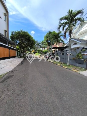 Rumah Mewah Akses Strategis di Tangerang Rumah Mewah Akses Strategis di Tangerang