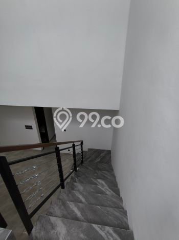 Rumah Idaman Keluarga LB 240m² Lokasi Sejuk di BSD The Icon, Tangerang Rumah Idaman Keluarga LB 240m² Lokasi Sejuk di BSD The Icon, Tangerang