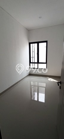 Jual Rumah Bagus Siap Huni LB 135m2 di Serpong Utara, Tangerang Selatan Jual Rumah Bagus Siap Huni LB 135m2 di Serpong Utara, Tangerang Selatan