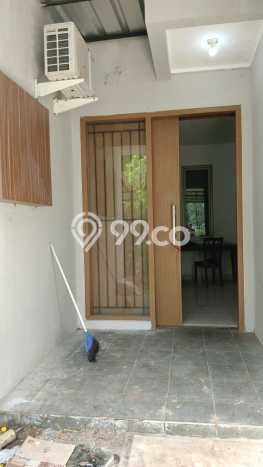 Dijual Rumah Kost di BSD City, Tangerang, 5 KT, 5 KM, Bangunan 96m2 Dijual Rumah Kost di BSD City, Tangerang, 5 KT, 5 KM, Bangunan 96m2
