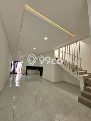 Jual Rumah Eksklusif 4 KT di Kav DKI, Jakarta Barat Jual Rumah Eksklusif 4 KT di Kav DKI, Jakarta Barat