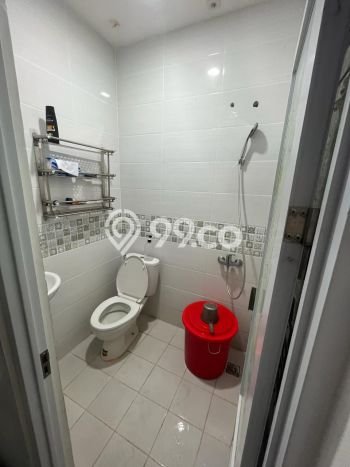 Dijual Rumah 5 Kamar Lokasi Ideal Bagus dan Strategis di Karawaci Dijual Rumah 5 Kamar Lokasi Ideal Bagus dan Strategis di Karawaci