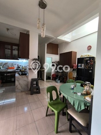 Rumah Luas Asri 4 KT Siap Pakai di BSD Nusaloka Tangerang Rumah Luas Asri 4 KT Siap Pakai di BSD Nusaloka Tangerang