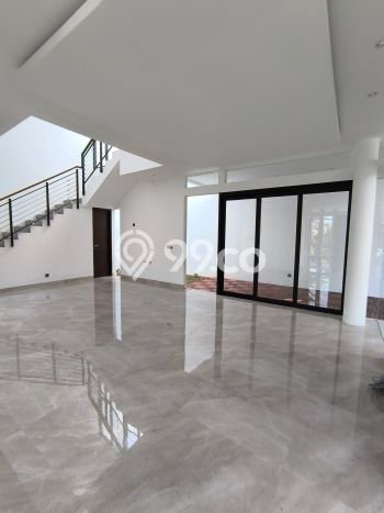 Rumah Idaman Keluarga LB 240m² Lokasi Sejuk di BSD The Icon, Tangerang Rumah Idaman Keluarga LB 240m² Lokasi Sejuk di BSD The Icon, Tangerang
