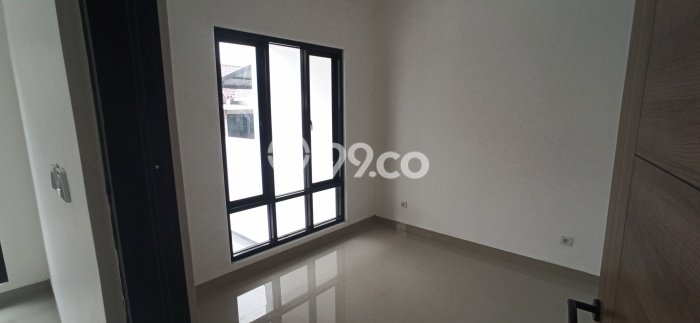 Jual Rumah Eksklusif 3 KT di Serpong Villa Melati Mas, Tangerang Selatan Jual Rumah Eksklusif 3 KT di Serpong Villa Melati Mas, Tangerang Selatan