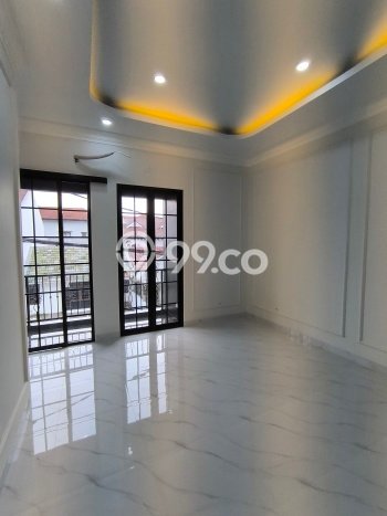 Rumah Luas Asri 3 KT Siap Pakai di BSD Griya Loka Tangerang Rumah Luas Asri 3 KT Siap Pakai di BSD Griya Loka Tangerang
