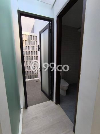 Rumah Idaman Keluarga LB 240m² Lokasi Sejuk di BSD The Icon, Tangerang Rumah Idaman Keluarga LB 240m² Lokasi Sejuk di BSD The Icon, Tangerang