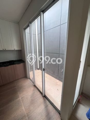 Disewakan! Rumah 3 Kamar Tidur &
2 Kamar Mandi di BSD, Tangerang Disewakan! Rumah 3 Kamar Tidur &
2 Kamar Mandi di BSD, Tangerang