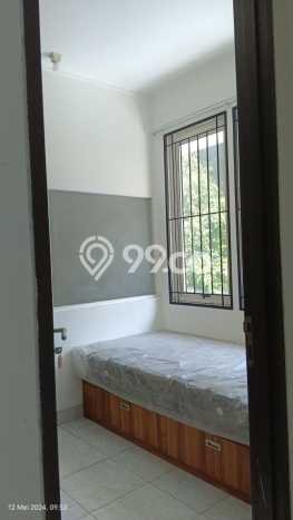 Dijual Rumah Kost di BSD City, Tangerang, 5 KT, 5 KM, Bangunan 96m2 Dijual Rumah Kost di BSD City, Tangerang, 5 KT, 5 KM, Bangunan 96m2