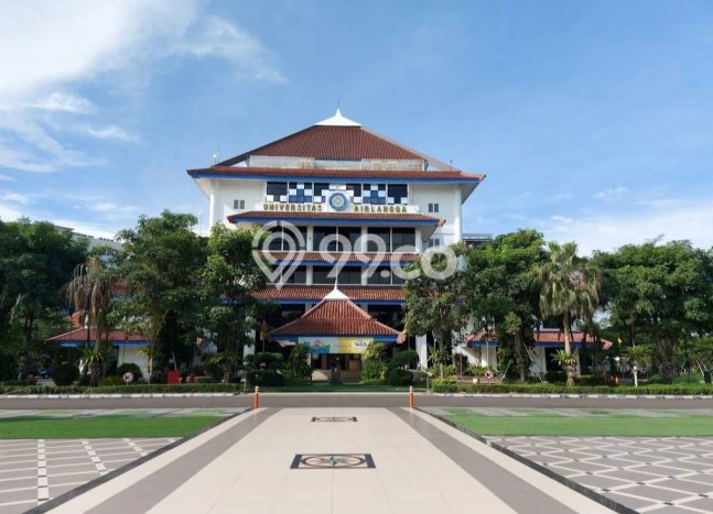 Jual Rumah Luas Elegan Dengan View Cantik di Surabaya Kota, Surabaya Jual Rumah Luas Elegan Dengan View Cantik di Surabaya Kota, Surabaya