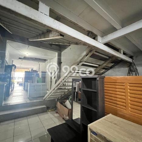 Unit Ruko Dijual di Bekasi LT 240m2 & LB 480m2 Unit Ruko Dijual di Bekasi LT 240m2 & LB 480m2