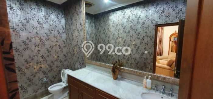 For Sale! Luxury House LT 350m2 Desain Modern di Thamrin For Sale! Luxury House LT 350m2 Desain Modern di Thamrin
