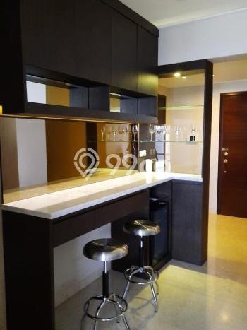 Apartemen Disewakan 2 Kamar Hemat Siap Huni di Jakarta Selatan, Luas 128m2 Apartemen Disewakan 2 Kamar Hemat Siap Huni di Jakarta Selatan, Luas 128m2