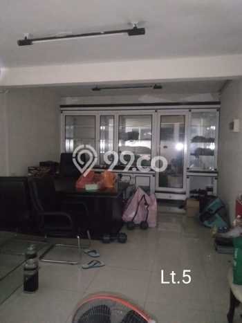 Ruko Dijual di Jakarta Pusat LT 64m2 & LB 445m2 Lokasi Terbaik! Ruko Dijual di Jakarta Pusat LT 64m2 & LB 445m2 Lokasi Terbaik!