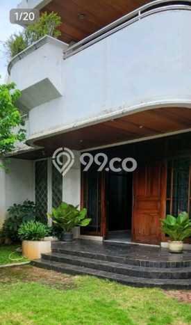 Best Deal Hunian Premium Ideal dan Luas di Menteng, Jakarta Pusat Best Deal Hunian Premium Ideal dan Luas di Menteng, Jakarta Pusat