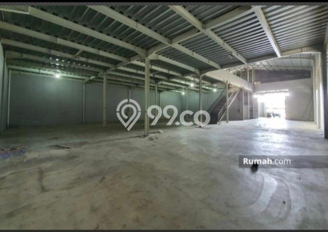 Disewakan Gudang komersial di Cipondoh luas bangunan 1400m2 Disewakan Gudang komersial di Cipondoh luas bangunan 1400m2