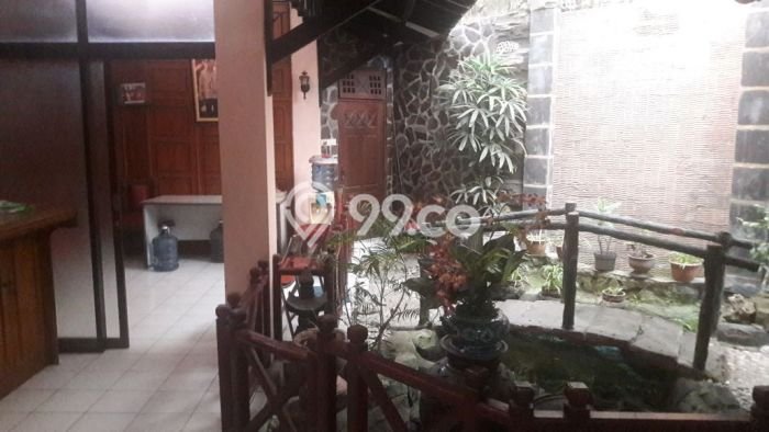 Dijual Rumah Luas Megah Dengan View Eksklusif di Maguwoharjo, Yogyakarta Dijual Rumah Luas Megah Dengan View Eksklusif di Maguwoharjo, Yogyakarta