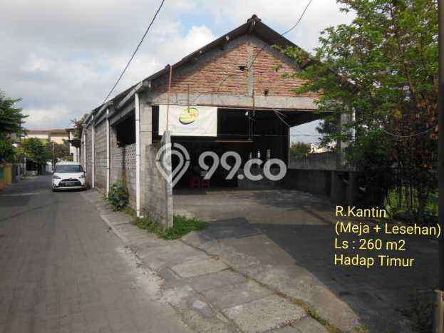 Dijual Rumah Luas Megah Dengan View Eksklusif di Caturtunggal, Sleman Dijual Rumah Luas Megah Dengan View Eksklusif di Caturtunggal, Sleman