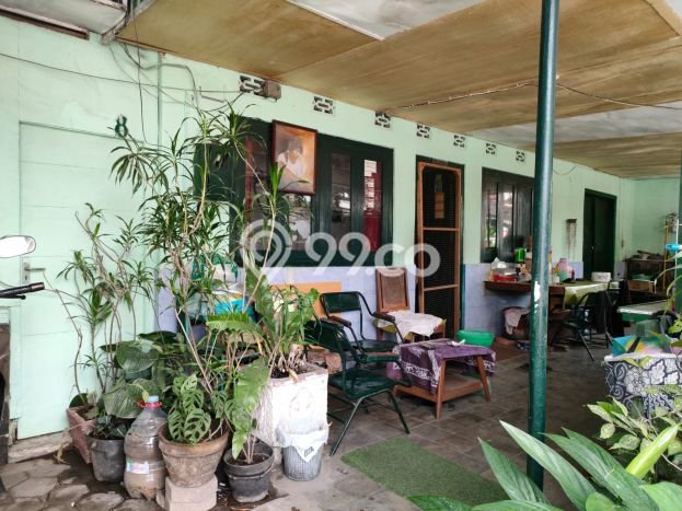 Rumah Eksklusif Siap Huni LT 300m2 di Depok, Sleman Rumah Eksklusif Siap Huni LT 300m2 di Depok, Sleman