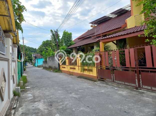 Rumah Strategis Minimalis Lb 220m2 di Depok, Sleman Rumah Strategis Minimalis Lb 220m2 di Depok, Sleman