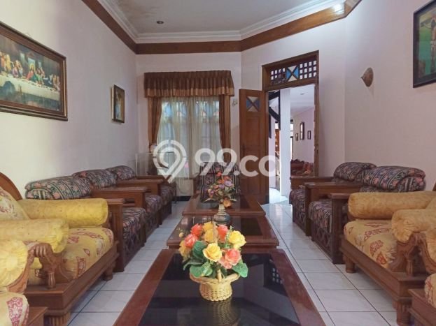 Dijual Rumah Luas Megah Dengan View Eksklusif di Maguwoharjo, Yogyakarta Dijual Rumah Luas Megah Dengan View Eksklusif di Maguwoharjo, Yogyakarta