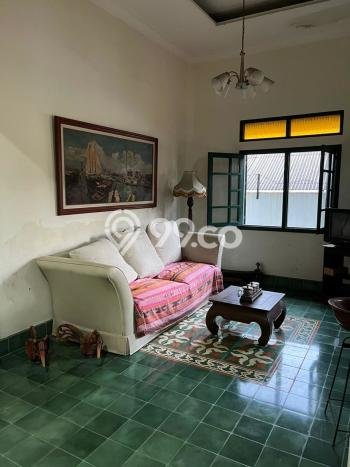 Hunian Mewah Siap Huni LT 373m2 di Jetis, Yogyakarta Hunian Mewah Siap Huni LT 373m2 di Jetis, Yogyakarta