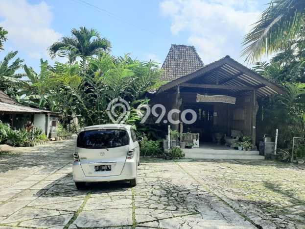 Hunian Eksklusif Siap Huni LT 2367m2 di Ngaglik, Sleman Hunian Eksklusif Siap Huni LT 2367m2 di Ngaglik, Sleman