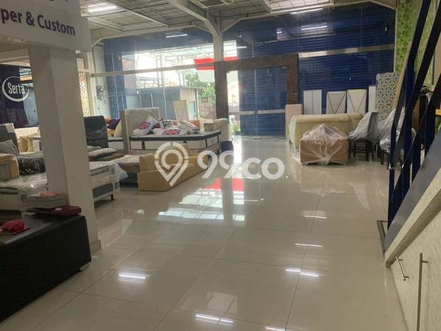 Disewakan Ruko di Pusat Kota Jakarta Selatan Ramai Strategis Disewakan Ruko di Pusat Kota Jakarta Selatan Ramai Strategis