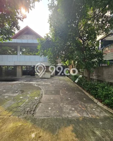 Unit Komersial Disewa Lokasi Menteng, Jakarta Pusat Spesifikasi Luas Bangunan 600m2 Unit Komersial Disewa Lokasi Menteng, Jakarta Pusat Spesifikasi Luas Bangunan 600m2
