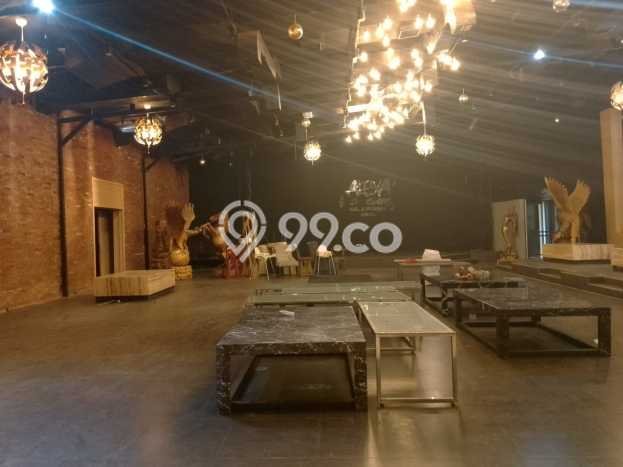 Area Strategis! Disewakan Komersial Lokasi Ciputat, Tangerang Selatan Cocok untuk Bisnis Area Strategis! Disewakan Komersial Lokasi Ciputat, Tangerang Selatan Cocok untuk Bisnis
