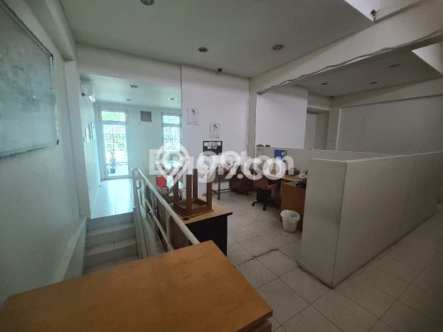 Unit Ruko Disewakan di Permata Hijau di Area Ramai & Strategis Unit Ruko Disewakan di Permata Hijau di Area Ramai & Strategis