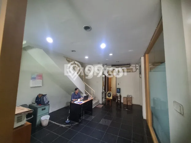 Unit Ruko Disewakan di Permata Hijau di Area Ramai & Strategis Unit Ruko Disewakan di Permata Hijau di Area Ramai & Strategis