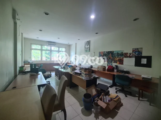 Unit Ruko Disewakan di Permata Hijau di Area Ramai & Strategis Unit Ruko Disewakan di Permata Hijau di Area Ramai & Strategis