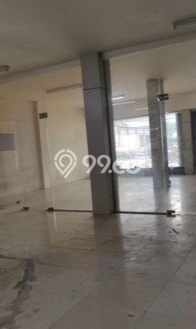 Ruko untuk Disewa di Pusat Jakarta Selatan Luas Bangunan 625m2 Ruko untuk Disewa di Pusat Jakarta Selatan Luas Bangunan 625m2