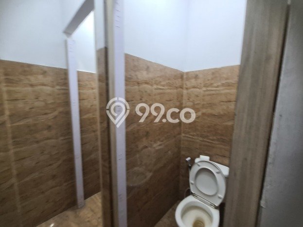 Disewakan Ruko di Kawasan Ramai Grogol Luas 672m2 Disewakan Ruko di Kawasan Ramai Grogol Luas 672m2
