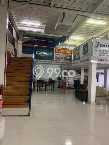 Disewakan Ruko di Pusat Kota Jakarta Selatan Ramai Strategis Disewakan Ruko di Pusat Kota Jakarta Selatan Ramai Strategis