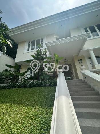 Sewa Rumah Strategis LT 422m2 / LB 650m2 di Pondok Indah, Jakarta Selatan Sewa Rumah Strategis LT 422m2 / LB 650m2 di Pondok Indah, Jakarta Selatan