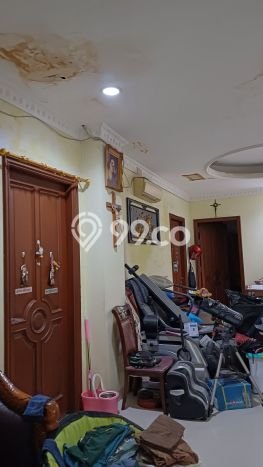 Disewakan Ruko di Kawasan Ramai Taman Ratu Luas 1150m2 Disewakan Ruko di Kawasan Ramai Taman Ratu Luas 1150m2