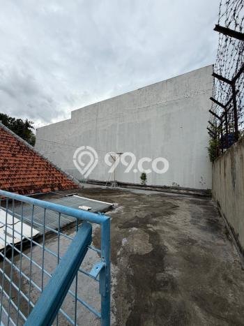 Disewakan Rumah Nyaman di Kebayoran Baru Harga Rp 1,5 Miliar/ Tahun Disewakan Rumah Nyaman di Kebayoran Baru Harga Rp 1,5 Miliar/ Tahun
