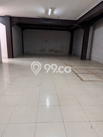 Disewakan Komersial di Kawasan Ramai Tomang Luas 1200m2 Disewakan Komersial di Kawasan Ramai Tomang Luas 1200m2