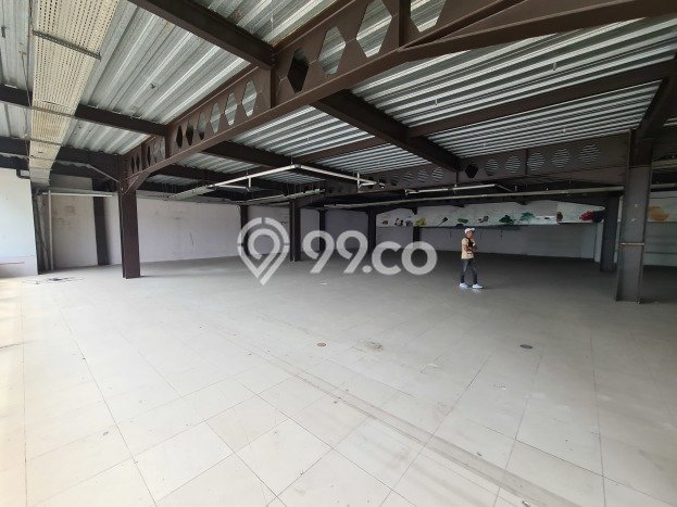 Disewakan Komersial di Kawasan Ramai Tomang Luas 1200m2 Disewakan Komersial di Kawasan Ramai Tomang Luas 1200m2